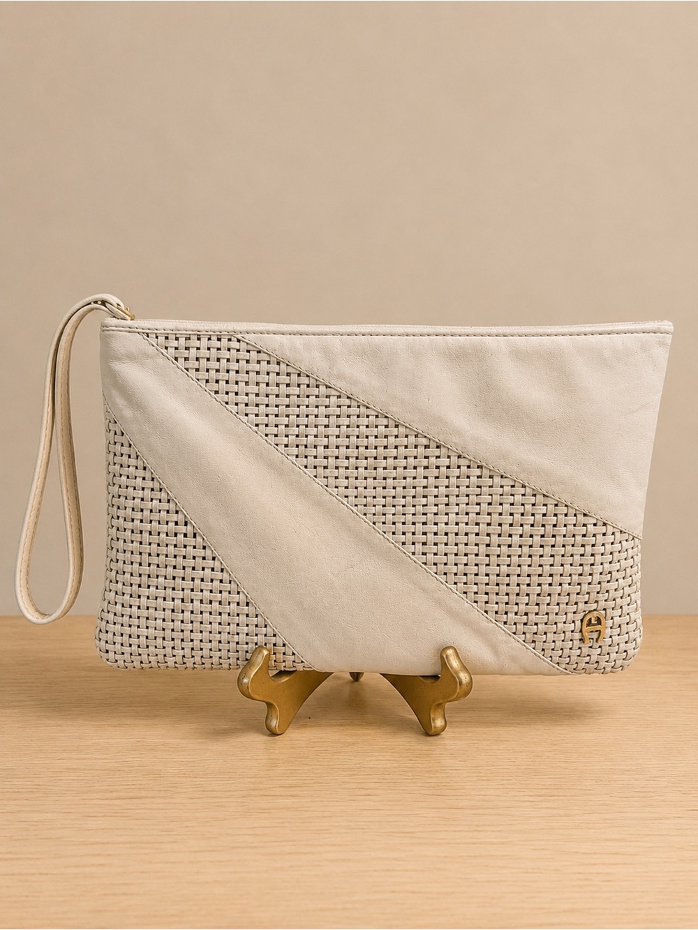 Etienne Aigner White Woven Leather Wristlet Clutch Zip Pouch Gold Logo
